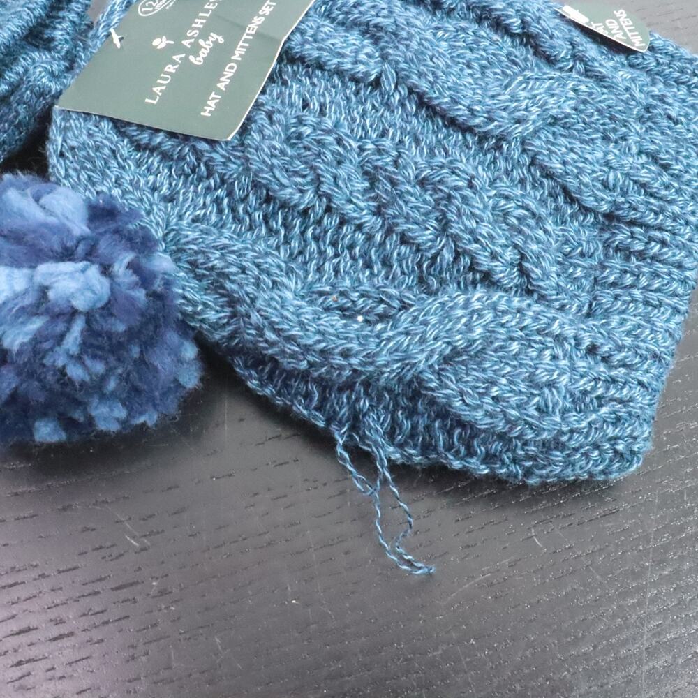Laura Ashley Baby 12–24M Blue Knit Pom Pom Hat Mittens Set New Defects - Picture 4 of 6